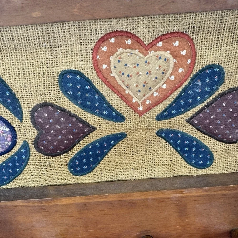 Vtg primitive burlap patchwork country heart Rack Wood Wall Mount Coat Hat Peg